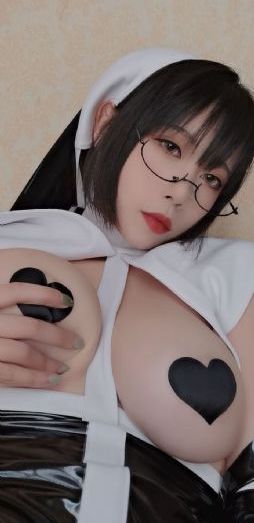 xbxbxb瑞典丰满妇女性